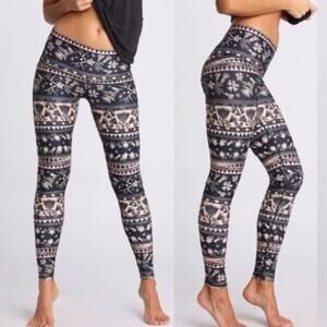 Teeki Leggings Moon Flower Style Medium Pilates Yoga Athleisure Gym Fitness